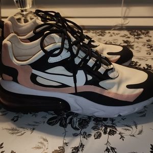 Nike Air Max 270 React Black White Bleached Coral